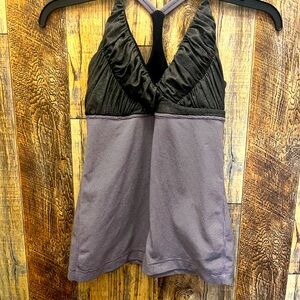 Lululemon top with built in bra.